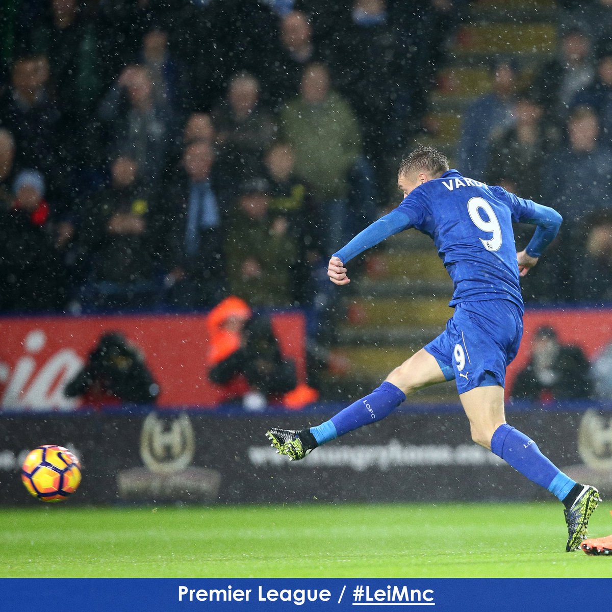 LCFC's tweet photo. Jamie Vardy. He scores goals.

⚽️💪🐺

#LeiMnc https://t.co/OJ2k4xxXfQ