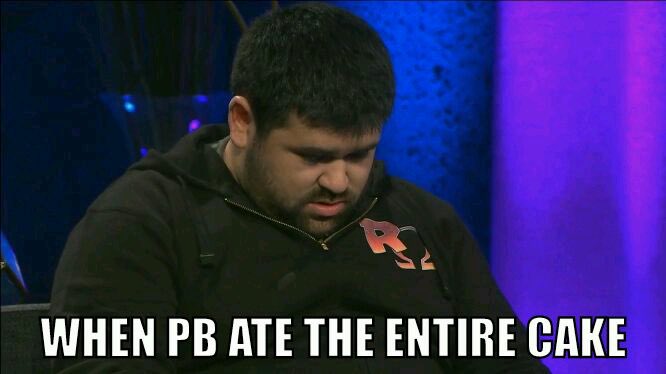 BigManClash_'s tweet image. Meme recap of the @ClashofClans Live event. Creds to caption chat. 😳😂😤💯