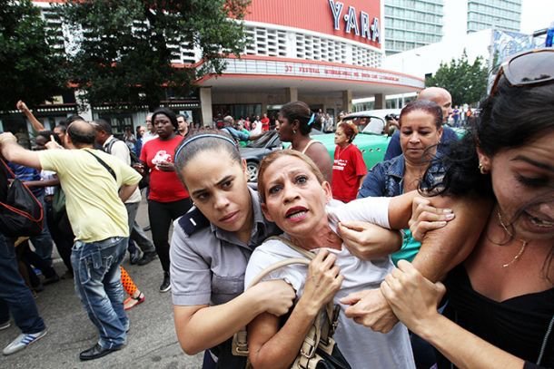 Asticar's tweet photo. #Cuba es el #diadelosderechoshumanos y aun la isla sigue bajo el régimen #comunista #10D #DerechosHumanos #AbajoCastro https://t.co/PqeOqzfP9N
