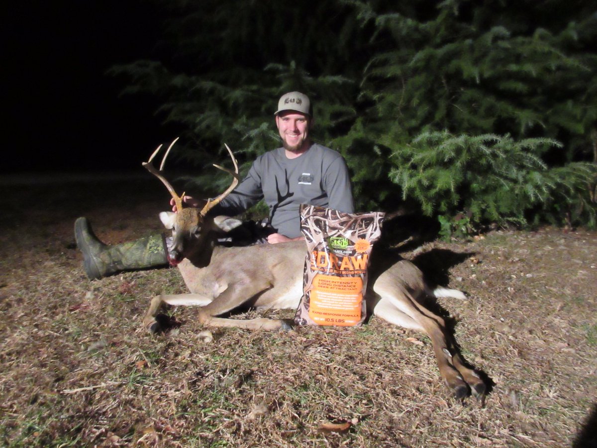 A great buck by Team Member <a href="/bulldawgoutdoor/">bulldawgoutdoors</a> who self-filmed the deer with his nose in the #4sdraw! #whitetail #deer #hunting