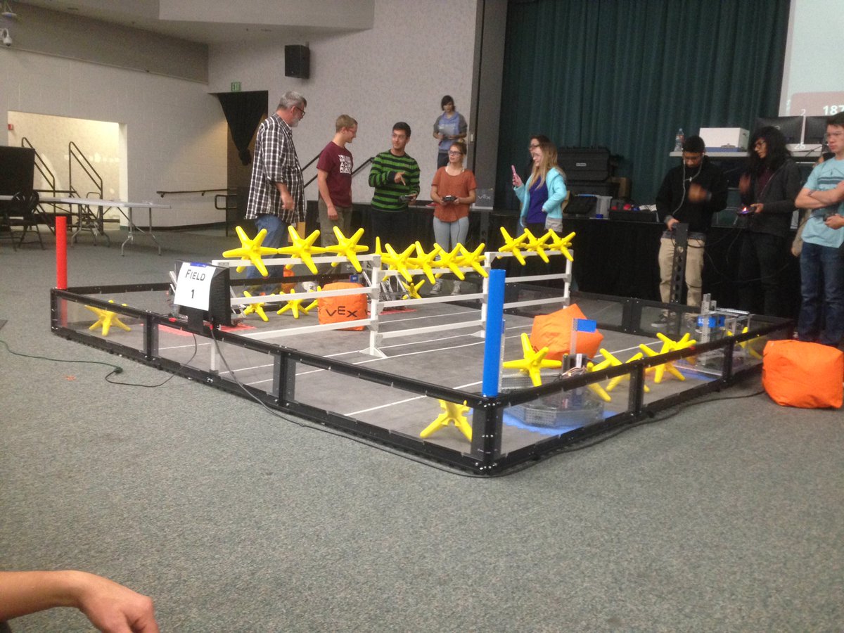 RoboMsa1's tweet image. Hello everyone! Reporting from Hesperia, CA. We&apos;re competing against 42 teams! So far it&apos;s been great! We&apos;ll keep you posted. @msa1reseda