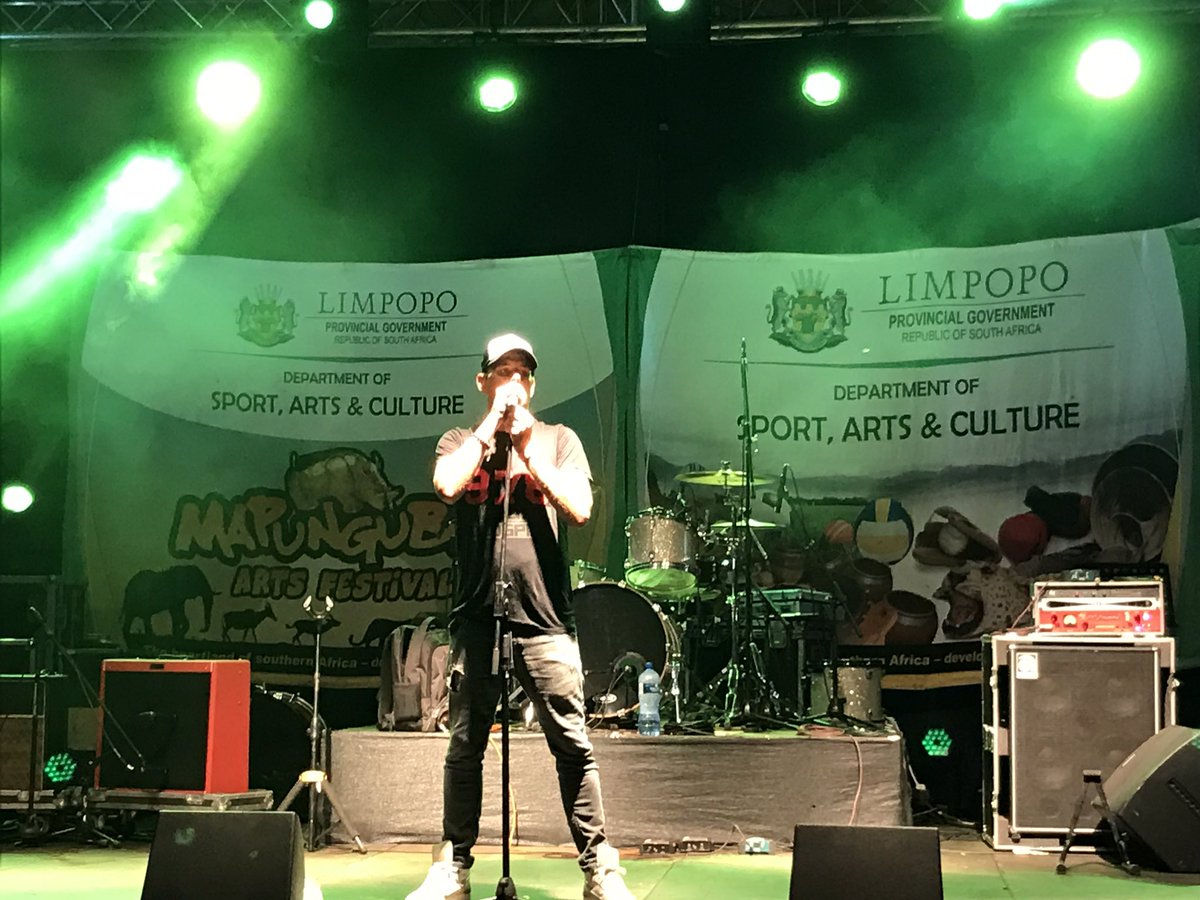 moloko_moloto's tweet photo. #Mapungubwe2016
#BushBraai @tp1_moloi https://t.co/rAHdcvEFNe