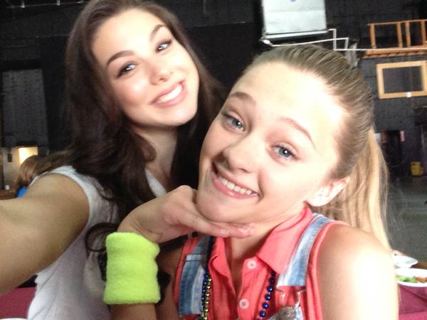 Soooo cute girls ^_^