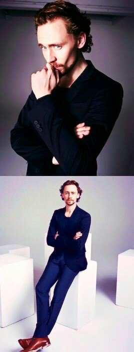 AnneRoth1983's tweet photo. #HiddlesAdventCalender #tomhiddleston #HollowCrown #HiddlesFloof Day10 https://t.co/MYmHoby3Jh