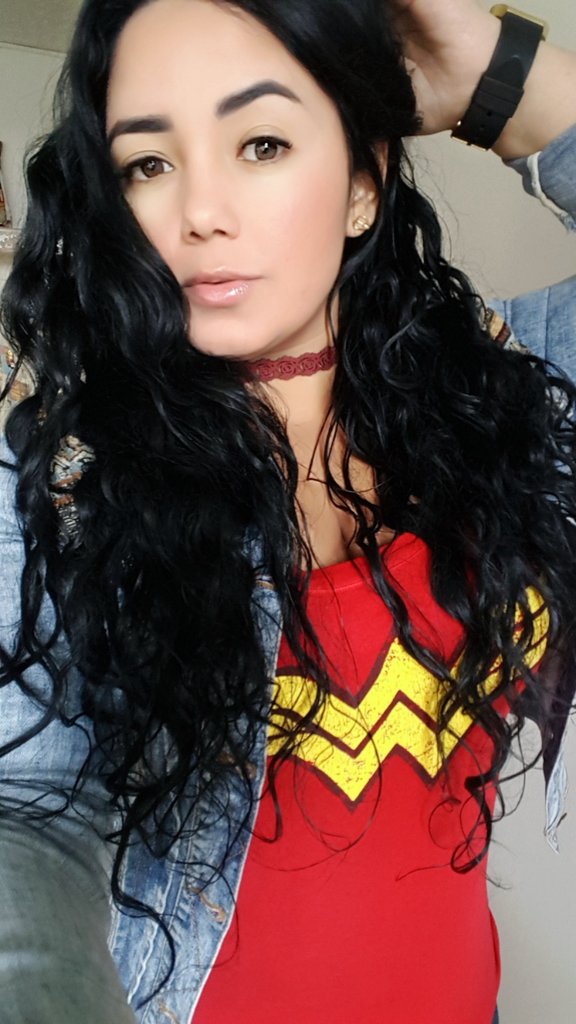 Amatista Stone on Twitter: "Que hacen mijamores? Necesito que me