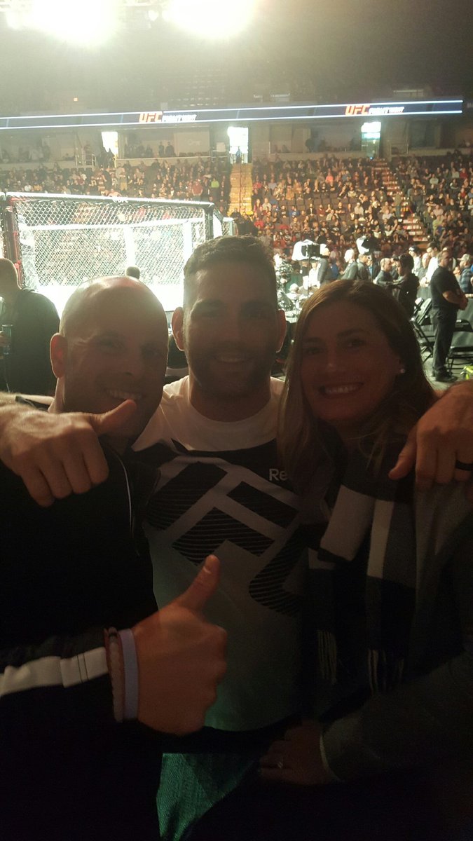 DavidPlagenza's tweet photo. @ChrisWeidmanUFC great meeting you last night in Albany. Looking forward to your next fight! Matt Herrington says hello... https://t.co/Ai3Sa1RqsP