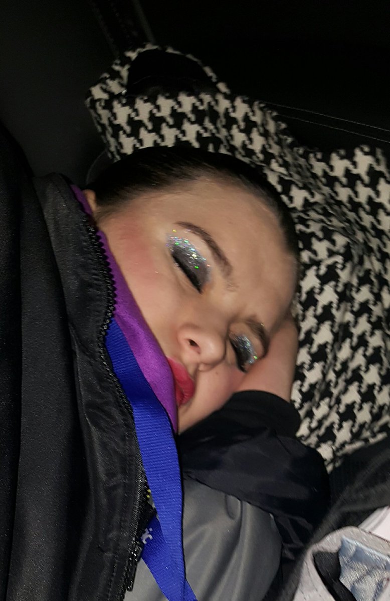 DMKANDOIT's tweet photo. Skater girl brings home anotherπ
Excitement can wait..Sleep first before we get the glitter eyeshadow off π #CapeCodSynchro https://t.co/L7CELhxYD9