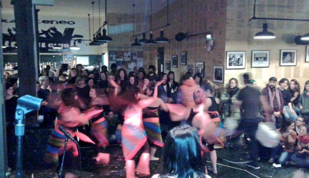 hikaateneo's tweet photo. #hikaateneo zuzenean #Bilbao
@afrika_ruge gaua!!!! https://t.co/bY0zftyeUY