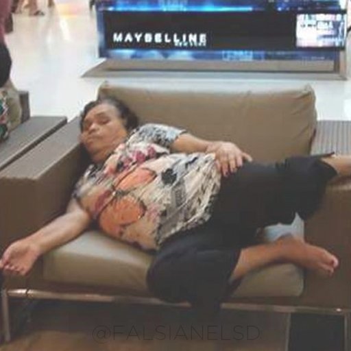 FalsianeLsd's tweet photo. Expectativa pra Sábado / Realidade.😴 https://t.co/PTDsPuLOqX