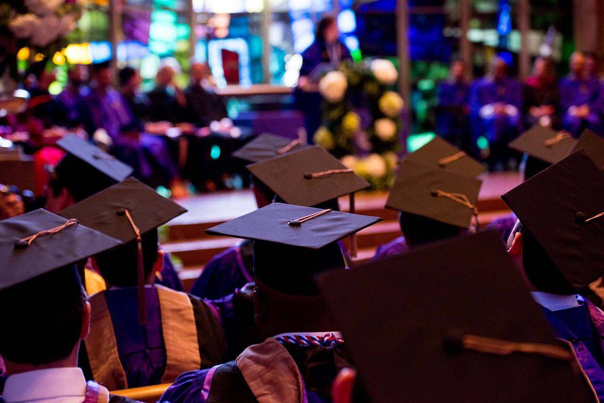 InsideKellogg's tweet photo. Today's #KSM16 convocation will also feature remarks by Kenneth R. Meyers '94, President and Chief Executive Officer, @USCellular. https://t.co/cJ6LJeMxF5