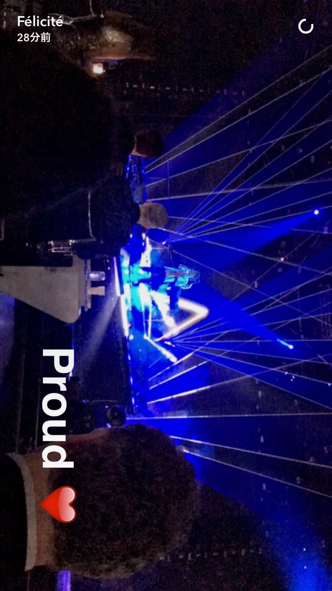 FizzyJapan's tweet photo. Via - @fizfizfiz's snapchat.

#FizzyJapan #ProudOfLouis https://t.co/obKc2SGzOj