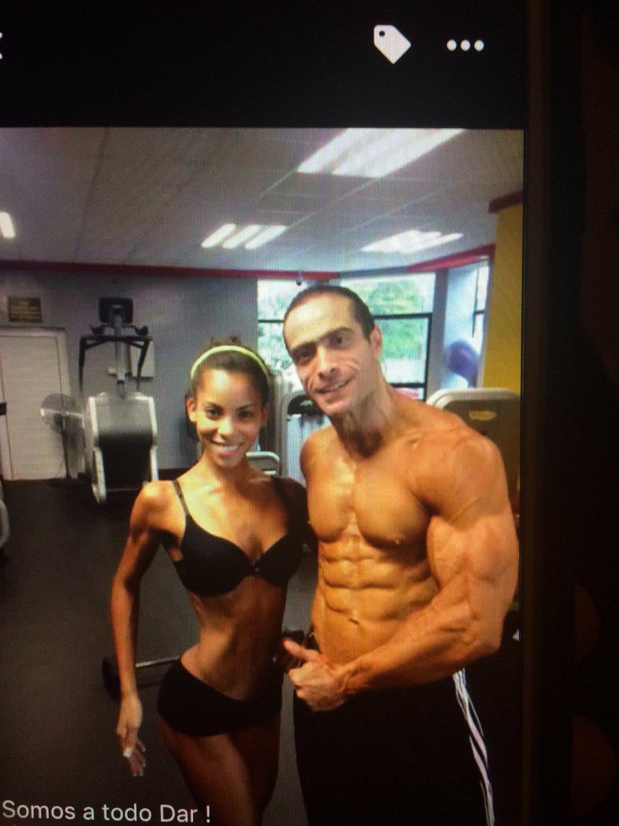 Khasssann's tweet image. #AskCensor What do you think of my uncle its a question