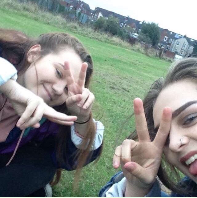 phebryce's tweet image. she's my heart and my soul @izzymxrtinez