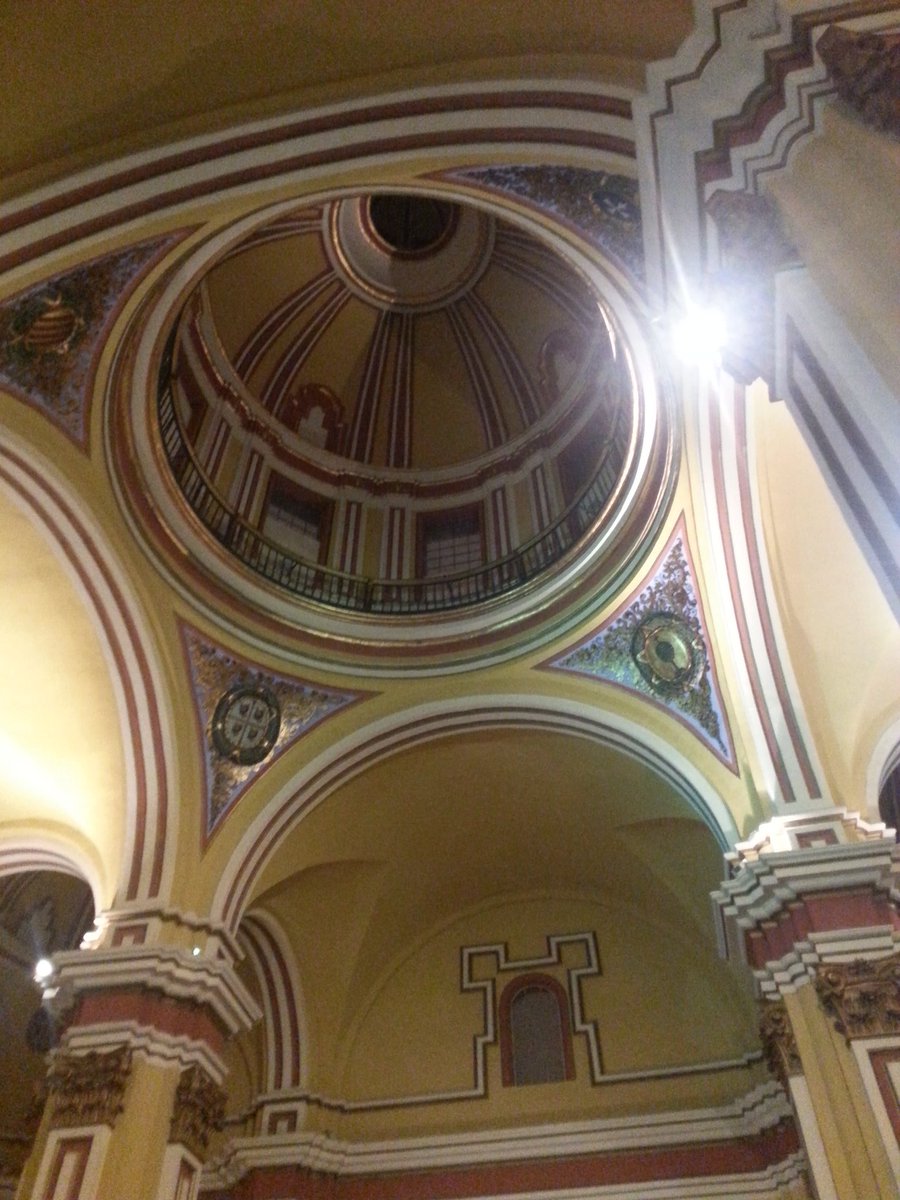 chelo_cc's tweet photo. Cuando la musica envuelve el alma #miscelania #iglesiaisabeldeportugal https://t.co/lisU9GAgZb