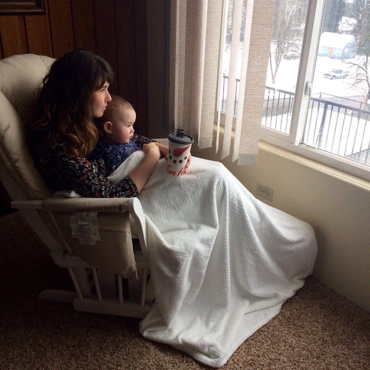 clbechard's tweet photo. Oh the weather outside is frightful! I'm cozying up with a blanket &amp; a double double coffee from @TimHortons #doubledoublecard #ad https://t.co/FOpAS3jbwy