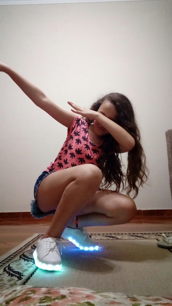 fehnaticos's tweet photo. Vamos para o centro ajudar na decoração de natal 😂 (de agr( https://t.co/ZnM6Z4kG7E