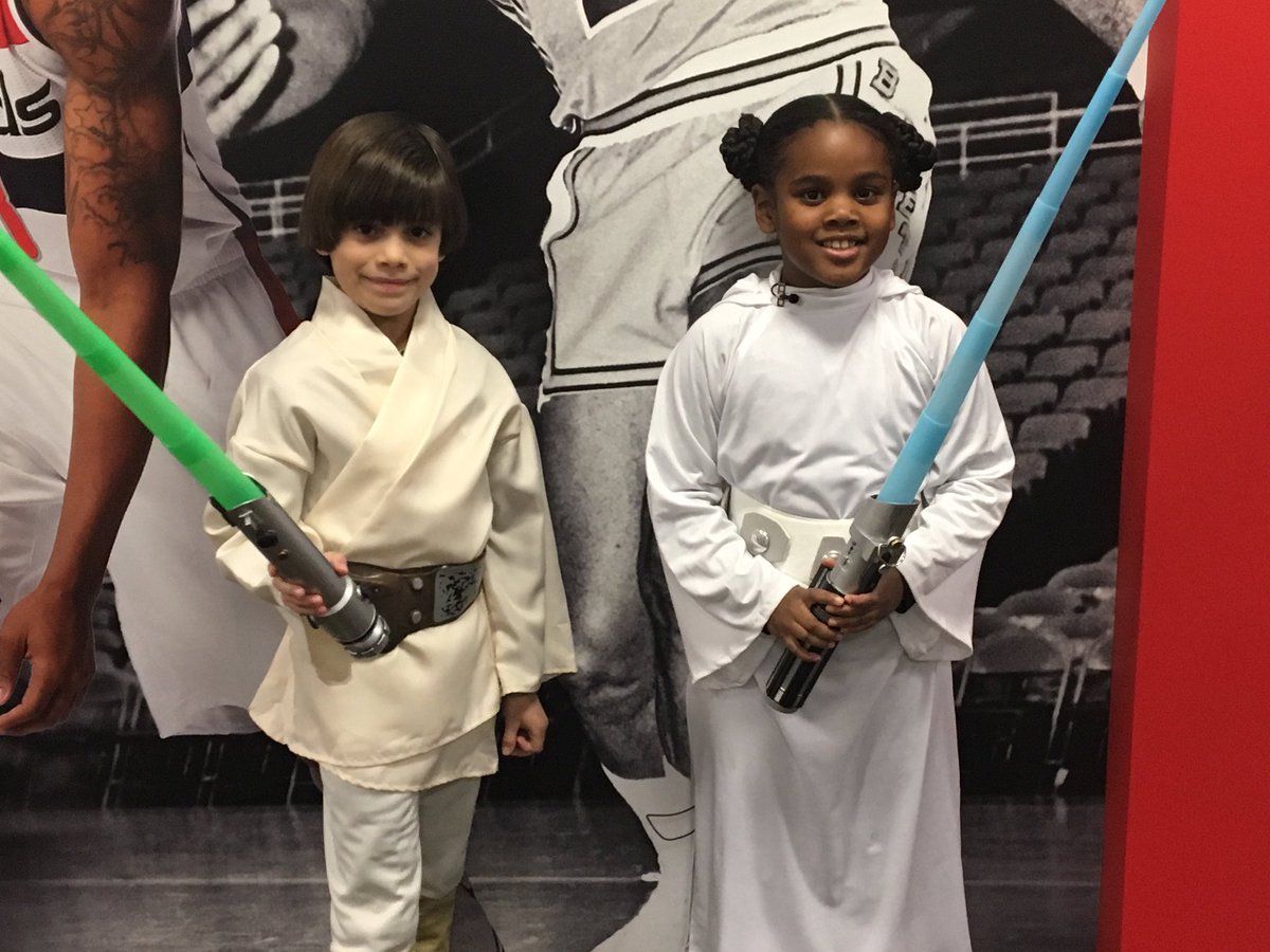 Our Jr. Reporters are here with our Kids Club presented by <a href="/GiantFood/">Giant Food</a> &amp; are ready to go for Star Wars Night!