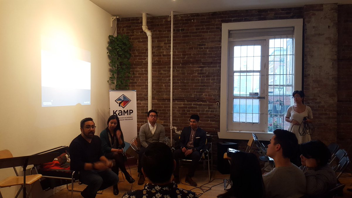 BoldLove's tweet photo. Great stories at @NextDayBetter #Vancouver - congrats @iamsammiejo @rj_aquino and team! #ndbvan https://t.co/Y9ObpwyJgt