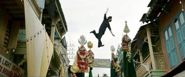 SRKFira's tweet photo. #RaeesTrailer30Million https://t.co/LOmOngruFZ