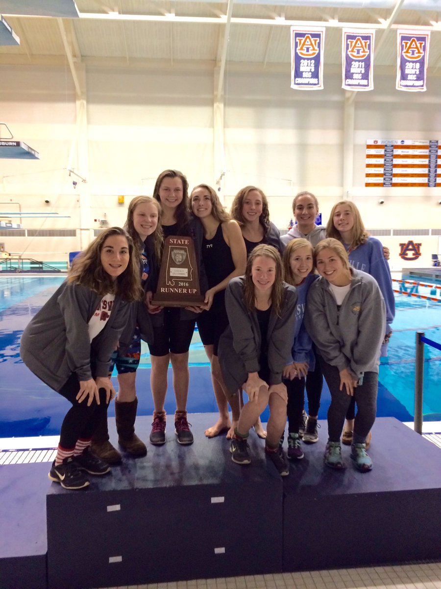 HHS Swim & Dive tweet media