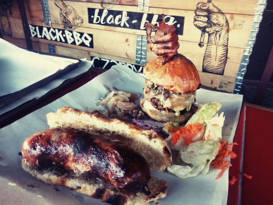 Black BBQ tweet media