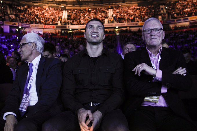 View image on Twitter