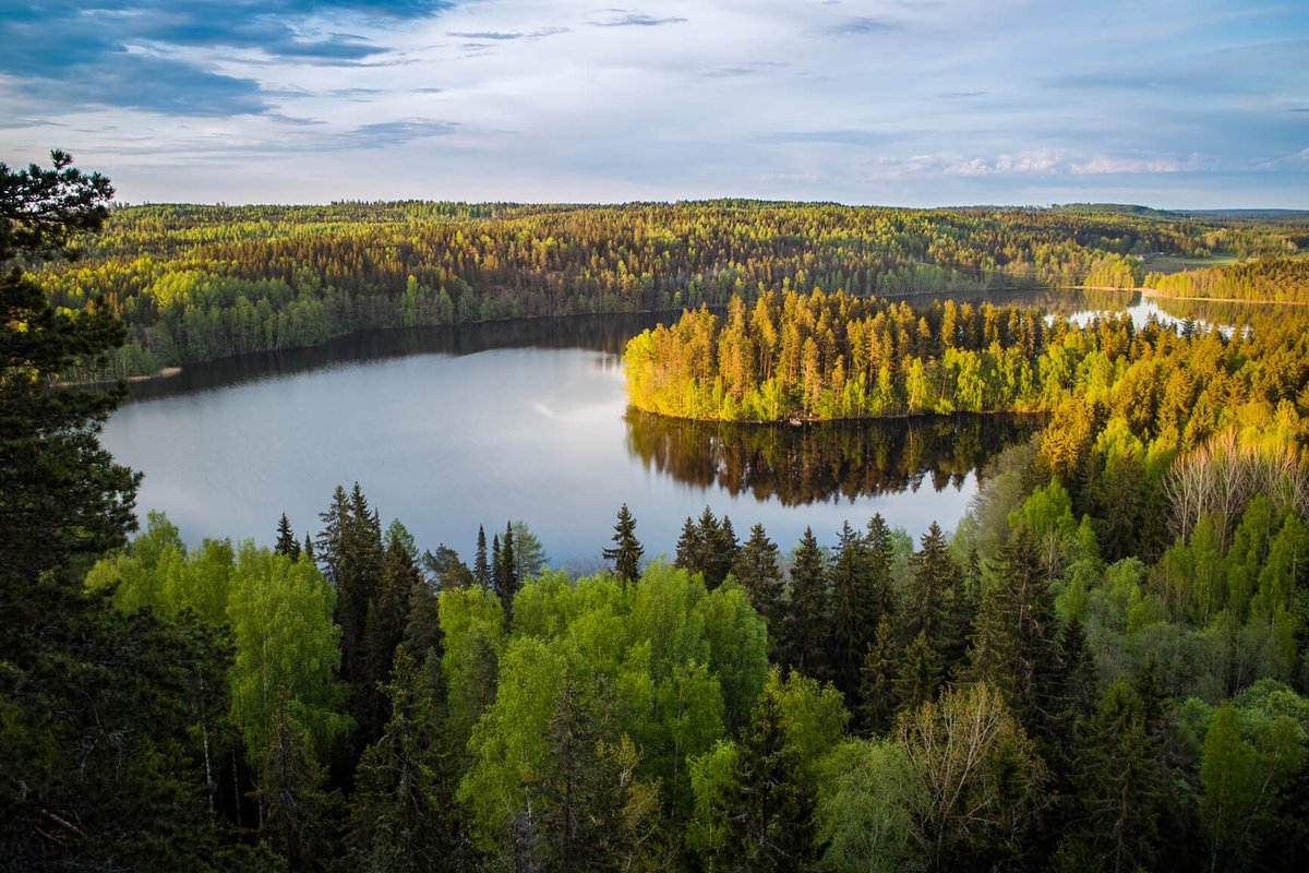 SecretFlying's tweet image. SUMMER: HOT!! San Francisco to Helsinki, Finland for only $438 roundtrip with @Finnair

secretflying.com/2016/hot-san-f…