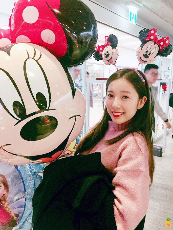 #APRIL Chaekyung💗😻 #에이프릴 #エイプリル #小四月 #Chaekyung #채경 #Chaewon #채원 #Naeun #나은 #Yena #예나 #Rachel #레이첼 #Jinsol #진솔 <a href="/APRIL_DSPmedia/">APRIL</a> <a href="/4wallE/">❤사월이❤</a>