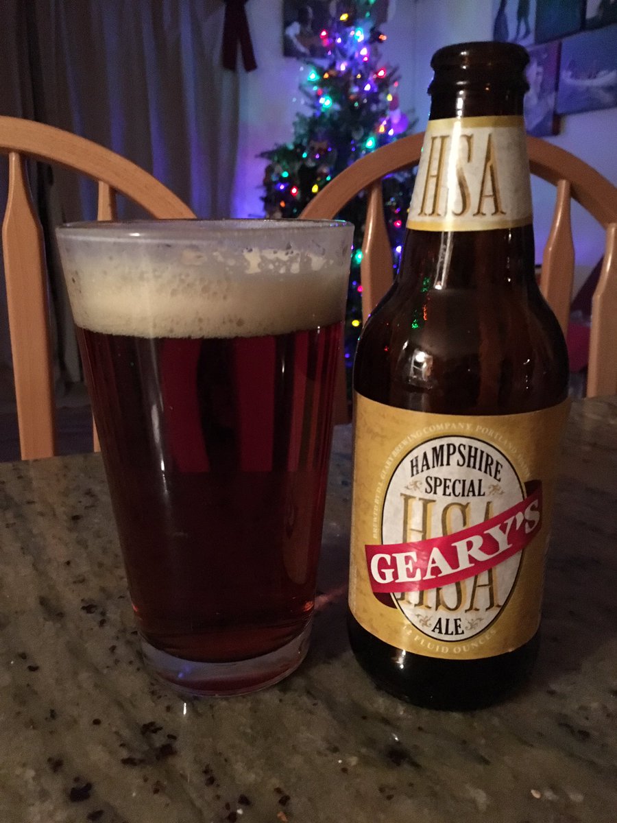 Happy 30th anniversary to #Gearysbrewing the pioneer of Maine beer. Congrats guys
<a href="/gearyskelly/">Kelly Lucas</a> @GearysRick <a href="/AllagashBrewing/">Allagash Brewing Co</a> <a href="/MEBrewersGuild/">Maine Brewers' Guild</a>