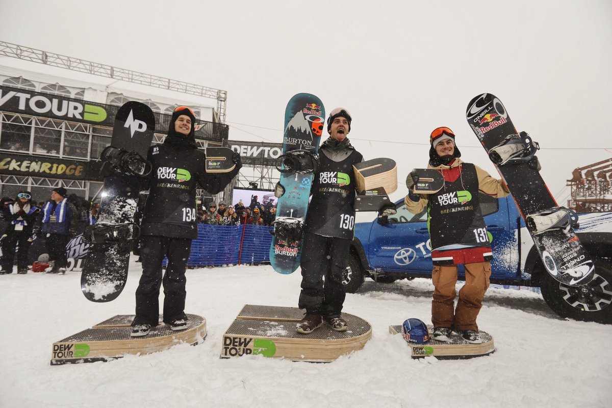 Oops he did it again! <a href="/markmcmorris/">Mark McMorris</a> takes the win in @DewTour Slopestyle. Congrats to <a href="/SebToots/">Sebastien Toutant</a> and <a href="/MaxParrot/">Max Parrot</a> on the podium spots.
