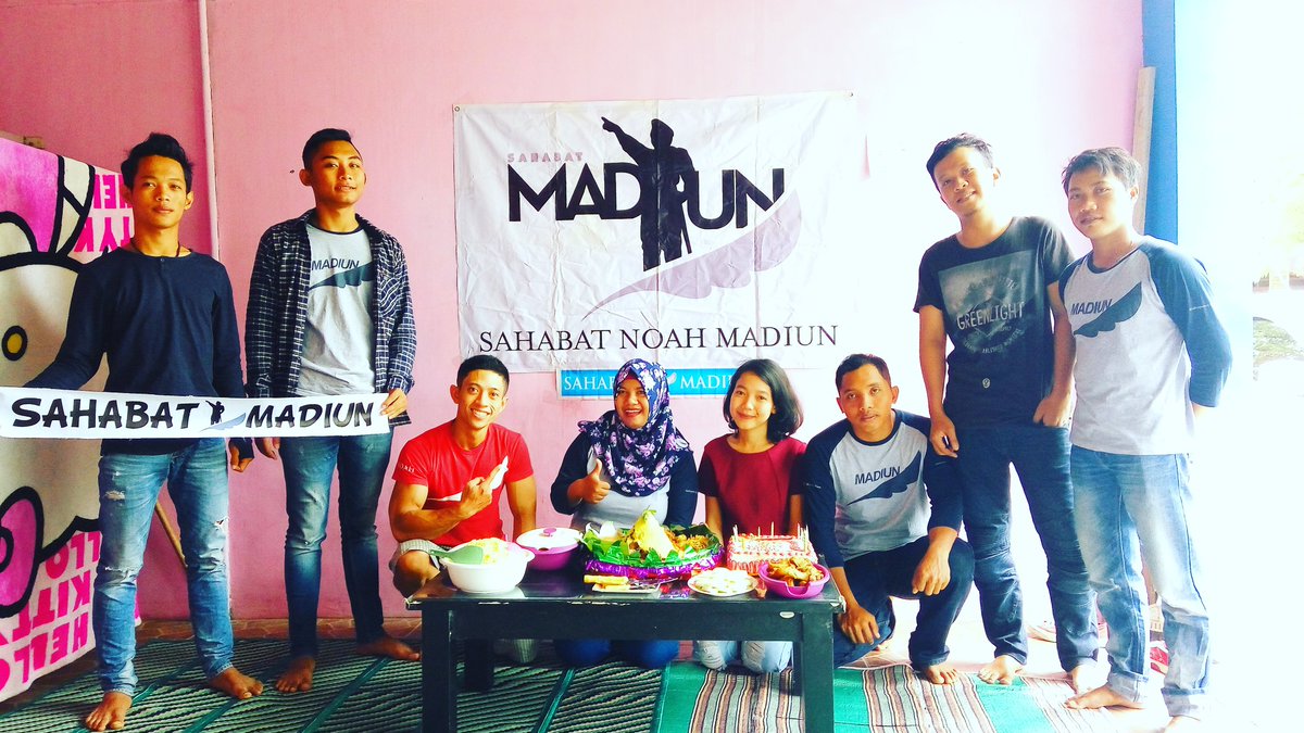 Kalian yang mencoba tetap ada, dalam hal dan keadaan apapun, patut mendapatkan setinggi tingginya penghargaan, Terimakasih untuk kalian 🎉🎉🎉