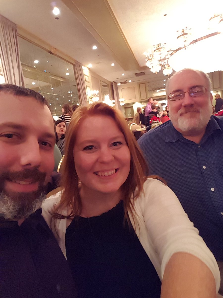 gghendrickson's tweet photo. Having a great time supporting @CarrollHumane with @Dh0785Hollen and @b1ebb08665cb46e at Tails of Twilight! https://t.co/sfQDnAhNFw