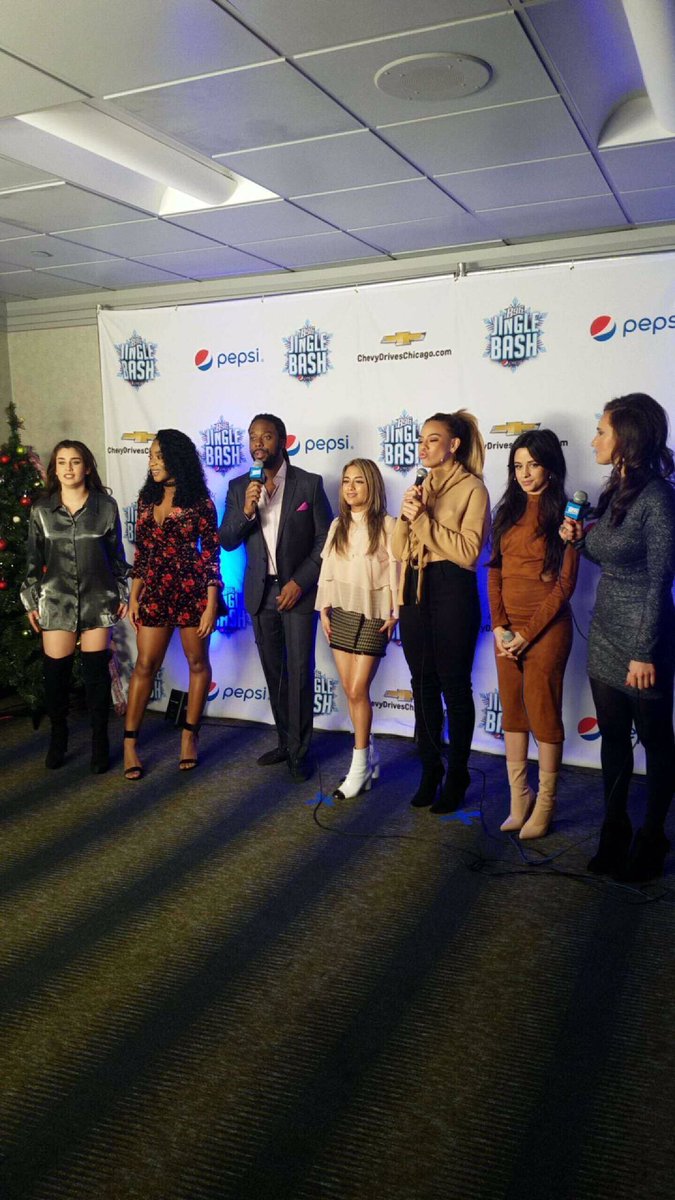 camrenshii's tweet image. Fifth Harmony @B96Chicago Snapchat.
