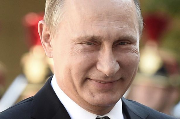 LibSupremacist's tweet image. Pay No Attention to The Man Behind The Iron Curtain! liberalsupremacist.com/2016/12/11/pay…