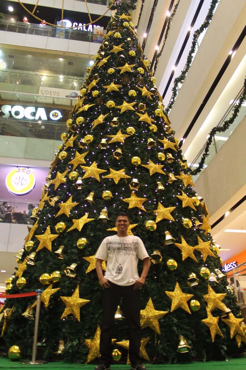 PrinceEnde1's tweet photo. " Menuju 25 Desember "
--- Semoga Terang Kristus Selalu Menyinari Dunia --- https://t.co/o6l9t1wpq3