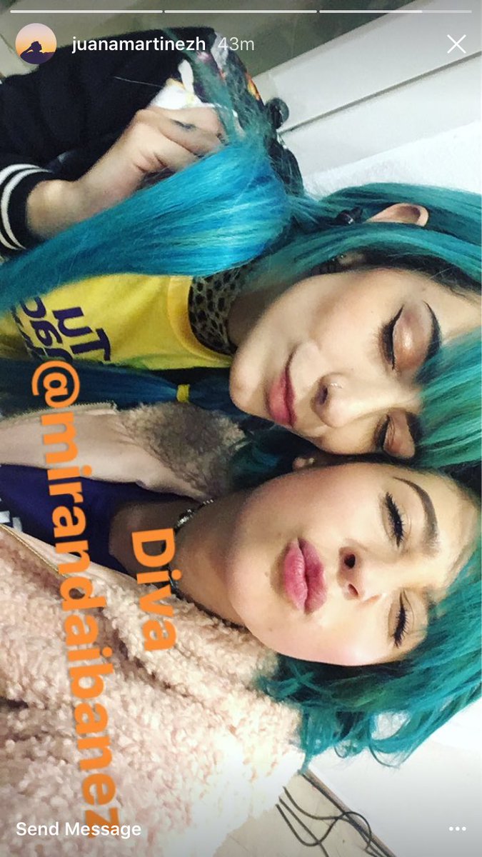 Les pueden decir que las amooooooo muchoooo a <a href="/JuanamartinezH/">Juana Martínez</a> y <a href="/mirandaibanez/">Miranda Ibáñez♡</a> 💙💙🌈 #TuDonacionEsLaSolucion