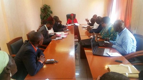 Cmrap_Prrap_RDC's tweet photo. @FP_RDC 
Séance d'échanges d'expériences camerounaises sur l'#OpenDada avec Madame la Ministre des postes et télécommunications du CAMEROUN. https://t.co/rA6RL8ghXO