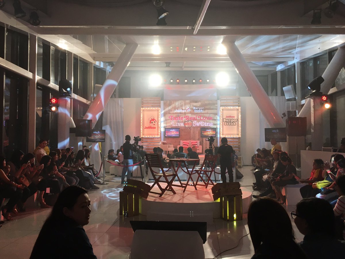 OTTlabel's tweet photo. We're streaming #JollibeeLiveWithJaDine! Catch the pre-show now on @Jollibee's FB page. #TasteRealLove #NMFtv https://t.co/0pizVa3ruz