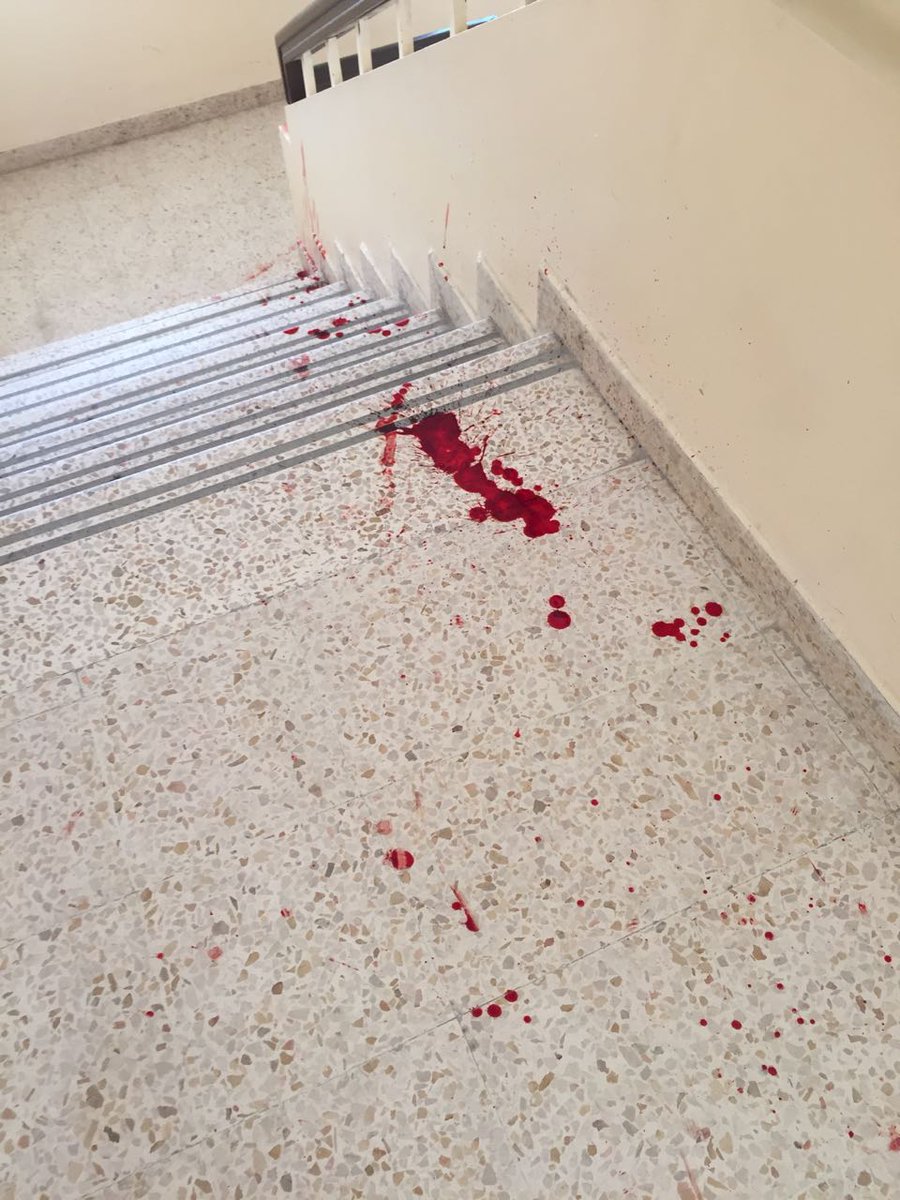 AlnadabiLayth's tweet photo. عاجل / ضرب طالب بسكين في احدى مدارس قريات وحاليا في مستشفي قريات.
 الطاعن
رائد بن مالك بن ناصر البطاشي
المطعون
الحسن بن خميس الشماخي https://t.co/mytZzwtP6P
