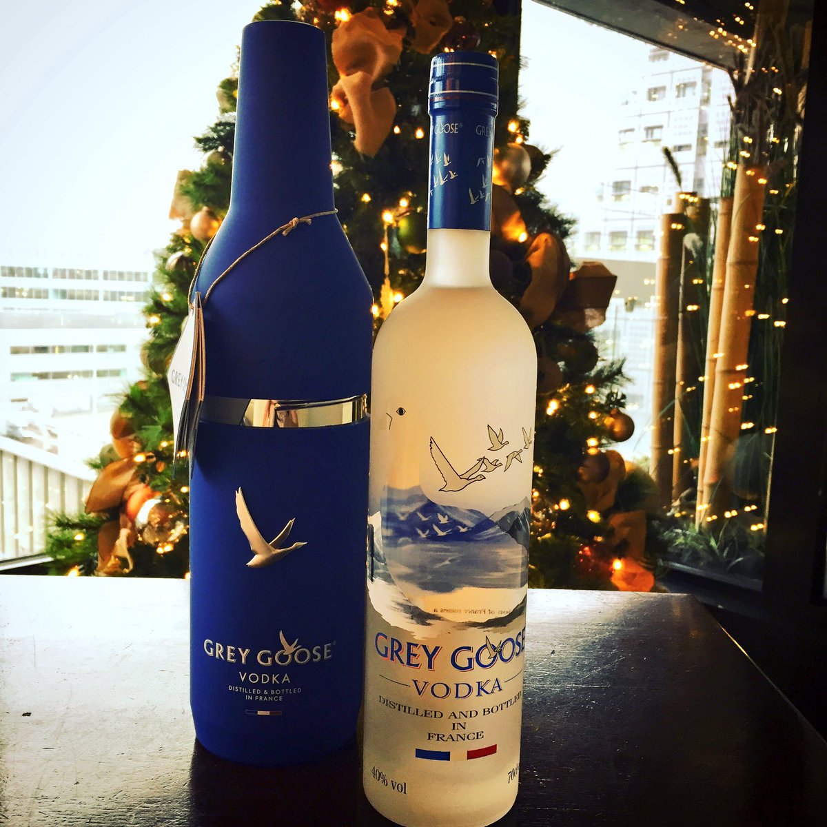 And on the 11th day of Christmas...
Win a bottle of Grey Goose Vodka with a Grey Goose bottle chiller 
RT to enter
