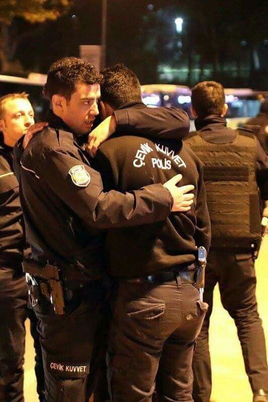 Dağ dağa yaslandığı sürece düşmana geçiş yok..