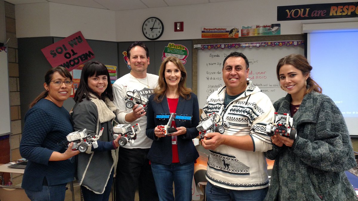 Teachers join LDNE Superintendent Linda Del Cueto at the LDNE Lego Robotics Symposium <a href="/LDNESchools/">LDNortheast-ARCHIVE</a> <a href="/LEGOEDUCATION/">Education</a>