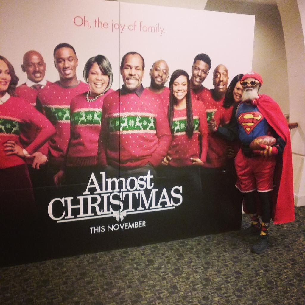 superrunnermike's tweet photo. @CelestialLLC you and yours have a super bless Christmas. https://t.co/tgB0E9Q0II