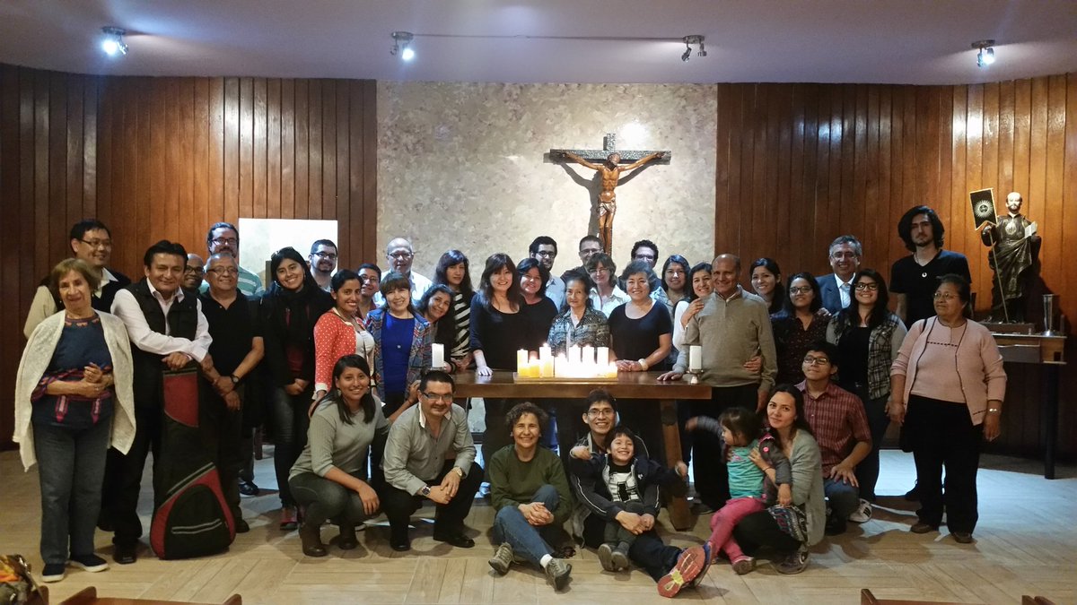 cvxperu's tweet photo. #NocheDeVelitas #CVXPeru #CVX https://t.co/t8W4JoAHaL