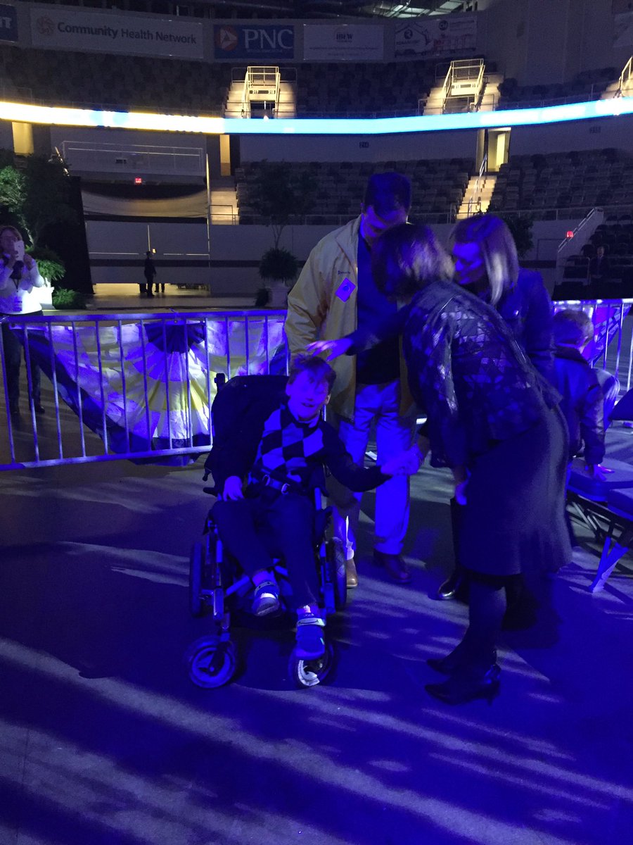 Karen Pence (@firstladyin) on Twitter photo A wonderful start continuing our celebration #200years <a href="/Indiana2016/">Indiana 2016</a> at Ignite The Future Program! A wonderful start continuing our celebration #200years <a href="/Indiana2016/">Indiana 2016</a> at Ignite The Future Program!