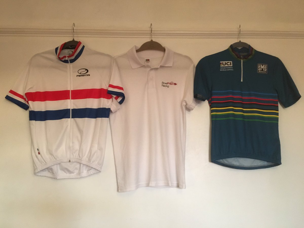 Nidaig_joy's tweet photo. @BowlPhishRacing me and @OiEmma are having a debate on the best jersey in this pic? #TheMiddleOne https://t.co/F4idZm8NlX