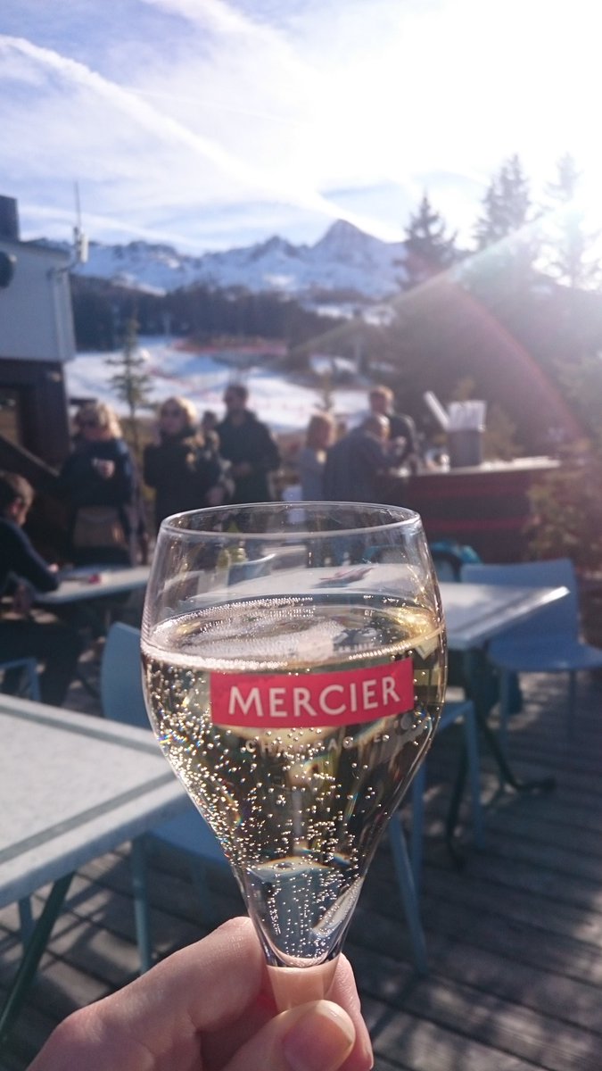 Fin de ce week-end #BBSKI2016 
Un grand merci à <a href="/hervebloch/">Hervé Bloch</a> et son équipe pour tout! Une organisation au top! #bigboss