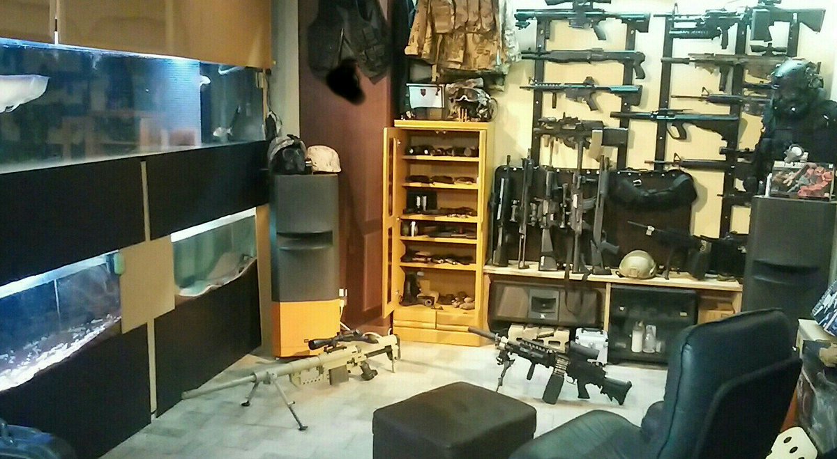 ｓｈｉｒａｈａｍａーaｇｉｔ على تويتر 隠れ家 秘密基地 男前インテリア サバゲー エアガン 秘密基地へようこそ ノ 久しぶりの愛銃紹介 艸 マルイスタンダード 内部カスタムの ステアー です