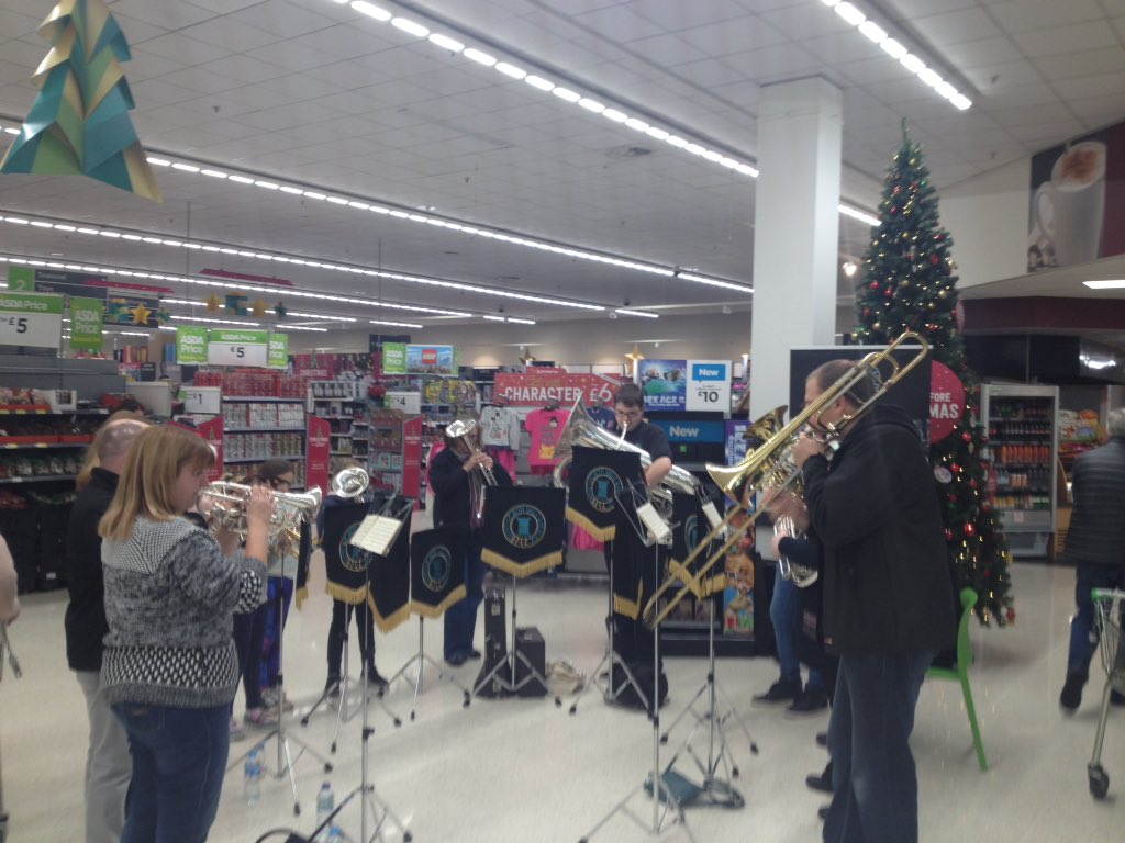 Lots of fun at <a href="/AsdaRochdale/">Community Champion</a>  today thanks for looking after us!