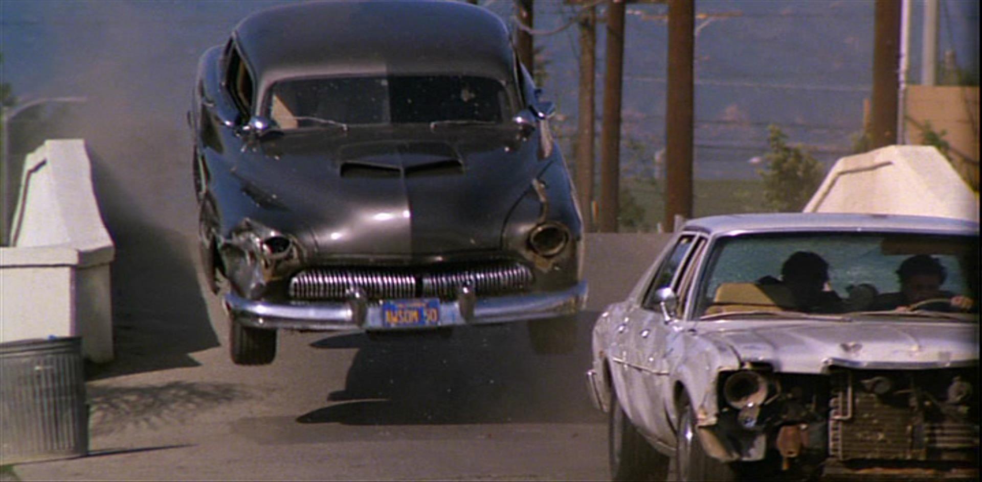 Twitter এ ドライゼ コブラ を視聴 シルベスター スタローンのアクション作品 ダーティハリーとマッドマックスを足して割った感かなぁ 笑 ダーティハリーで強烈な悪役を演じたアンディ ロビンソンがちょっと嫌らしい刑事で出てるのも面白かったし カー